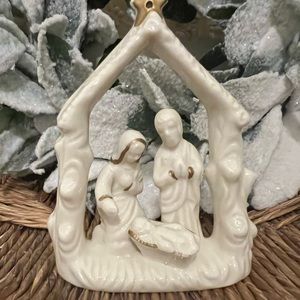 Vintage Porcelain Crèche Nativity Ornament or Figurine